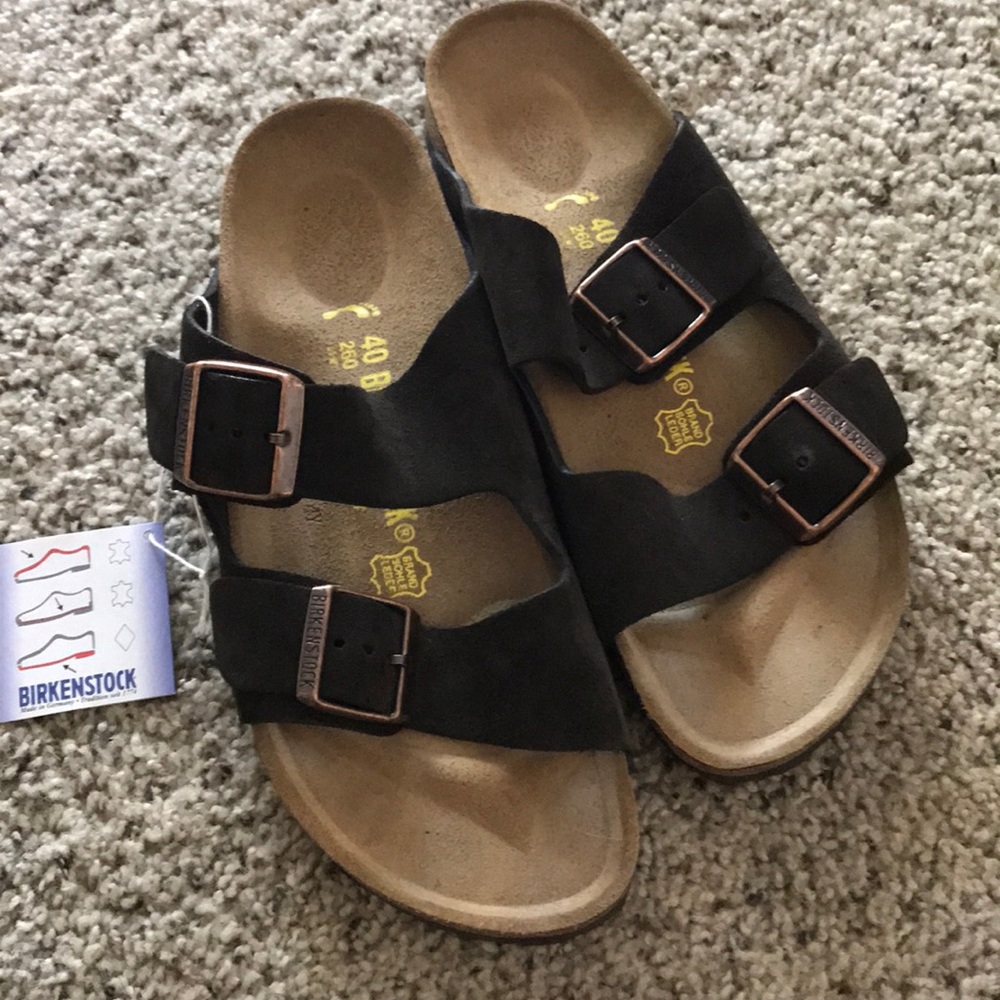 BRAND NEW BIRKENSTOCKS size 9